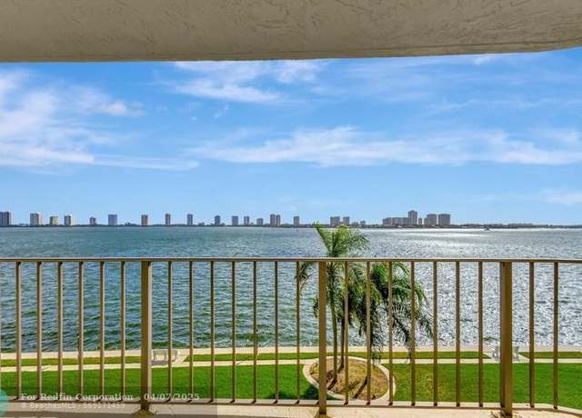 Property at 801 Lake Shore Dr #403, Lake Park, FL 33403, 2 beds, 2 baths