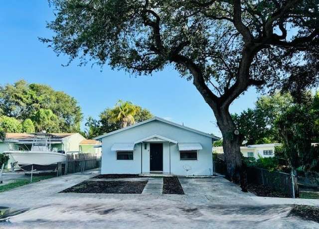 Property at 5715 Garfield St, Hollywood, FL 33021, 3 beds, 3 baths