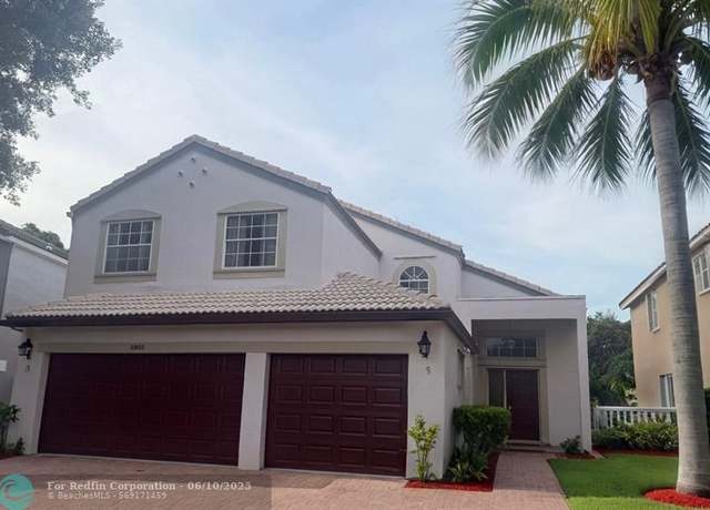 Property at 6805 NW 75th Pl, Parkland, FL 33067, 4 beds, 2.5 baths