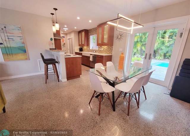 Property at 425 NE 28th St, Wilton Manors, FL 33334, 3 beds, 2 baths