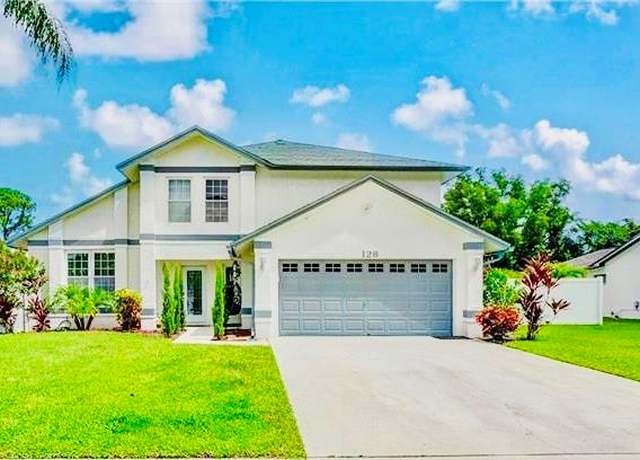 Property at 128 N Royal Pine Cir N, Royal Palm Beach, FL 33411, 3 beds, 2.5 baths