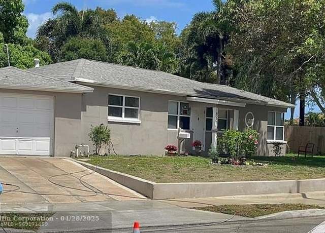 Property at 861 36th St, West Palm Beach, FL 33407, 2 beds, 1 bath