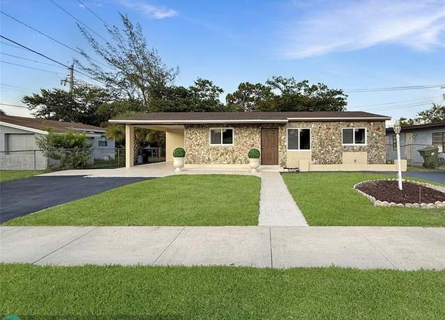 Property at 1070 NW 25th Way, Fort Lauderdale, FL 33311, 3 beds, 2 baths