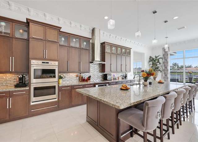 Property at 5700 N Sterling Ranch Dr, Davie, FL 33314, 4 beds, 4 baths