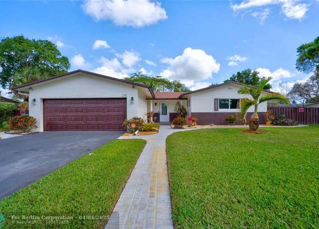 Property at 310 SW 66th Ter, Margate, FL 33068, 4 beds, 2 baths