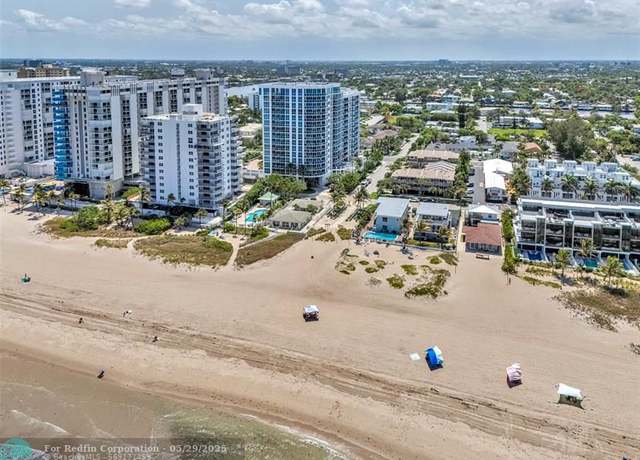 Property at 801 Briny Ave #304, Pompano Beach, FL 33062, 2 beds, 2.5 baths