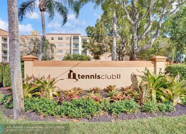 Property at 701 NW 19th St #302, Fort Lauderdale, FL 33311, 2 beds, 1 bath