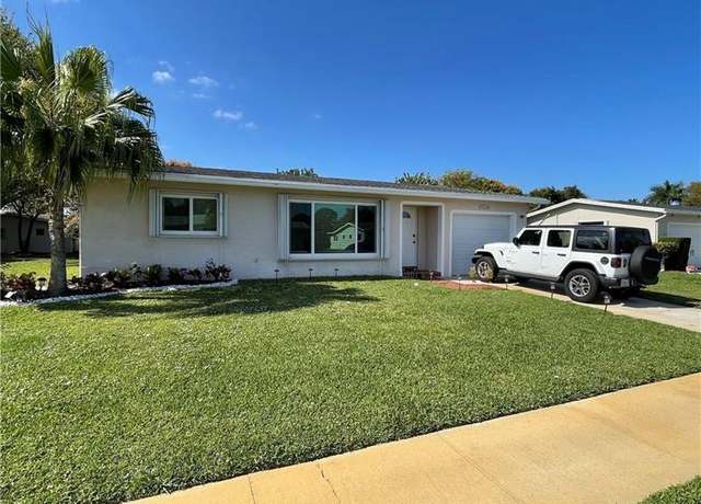 Property at 14609 Sunny Waters Ln, Delray Beach, FL 33484, 2 beds, 2 baths