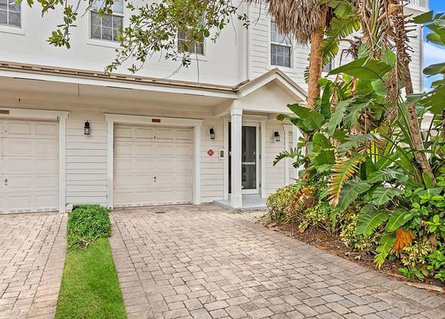 Property at 6951 Lakeside Cir N Unit 216-2, Davie, FL 33314, 2 beds, 2.5 baths