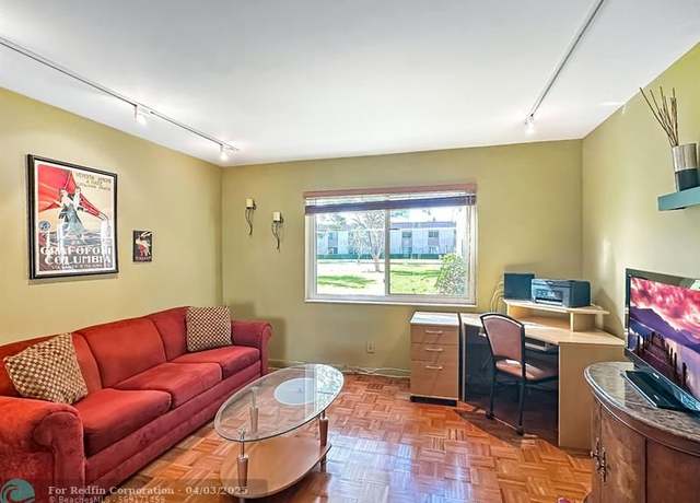 Property at 1950 N Andrews Ave Unit 120D, Wilton Manors, FL 33311, 2 beds, 2 baths