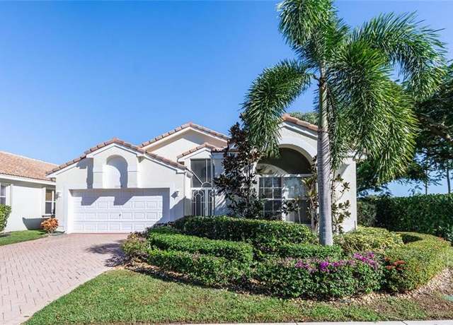 Property at 10254 Utopia Cir W, Boynton Beach, FL 33437, 3 beds, 2.5 baths