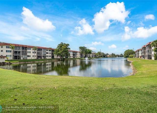 Property at 411 S Hollybrook Dr #203, Pembroke Pines, FL 33025, 2 beds, 2 baths