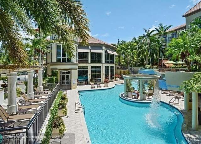 Property at 2617 NE 14th Ave #406, Wilton Manors, FL 33334, 2 beds, 2 baths