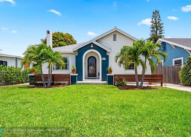 Property at 439 Monroe Dr, West Palm Beach, FL 33405, 3 beds, 2.5 baths