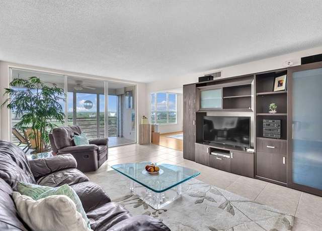 Property at 605 Oaks Dr #907, Pompano Beach, FL 33069, 2 beds, 2 baths