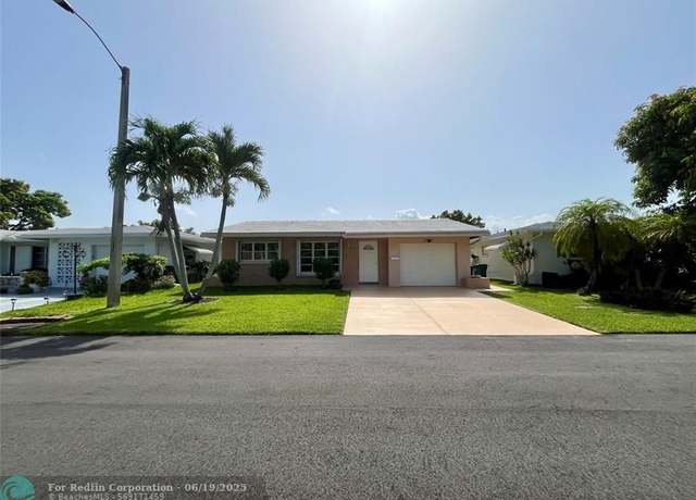 Property at 5713 NW 68th Ter, Tamarac, FL 33321, 2 beds, 1 bath