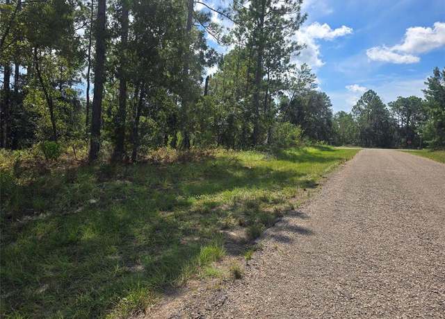 Property at 7441 N June Ter, FL 34434
