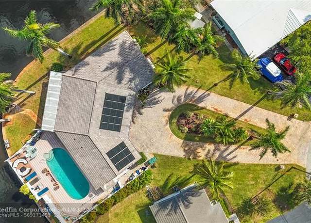 Property at 4740 NE 15th Ave, Oakland Park, FL 33334, 3 beds, 2.5 baths