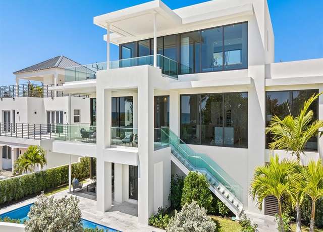 Property at 1813 N Fort Lauderdale Beach Blvd, Fort Lauderdale, FL 33305, 5 beds, 5.5 baths