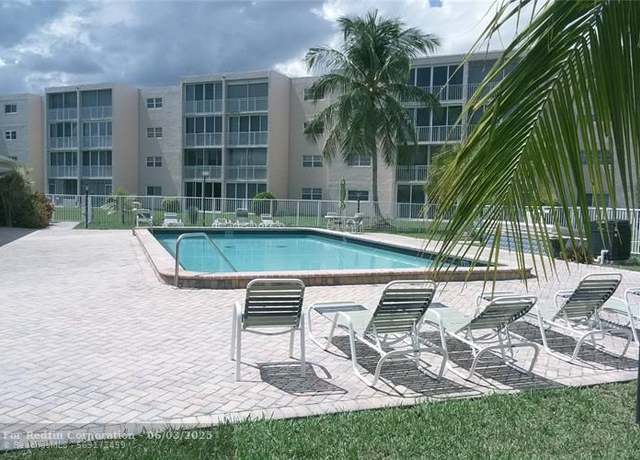 Property at 206 SE 10th St #302, Dania, FL 33004, 2 beds, 2 baths