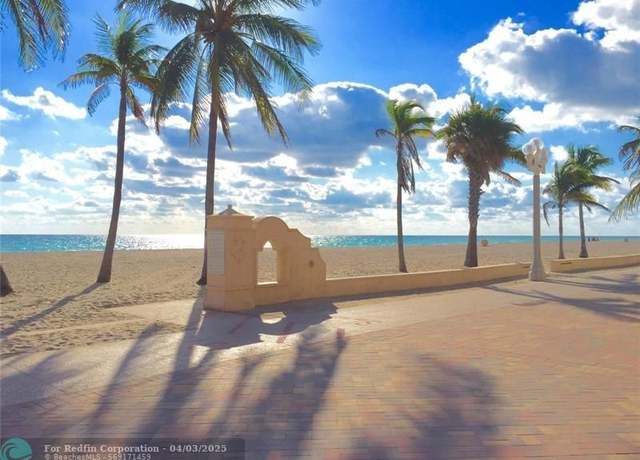 Property at 355 Virginia St #1, Hollywood, FL 33019, 3 beds, 3 baths