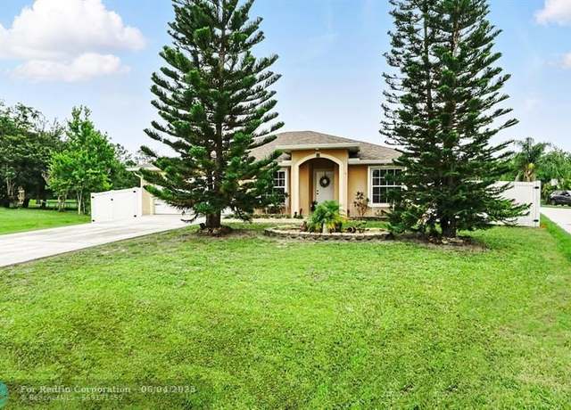 Property at 1427 Swift, FL 34759, 3 beds, 2 baths
