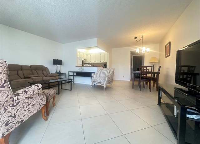 Property at 27 Newport B #27, Deerfield Beach, FL 33442, 1 bed, 1.5 baths