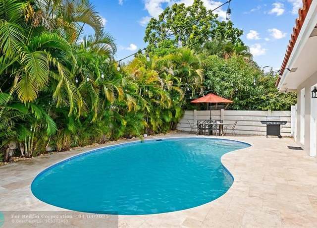 Property at 2645 SE 3rd St, Pompano Beach, FL 33062, 3 beds, 2 baths
