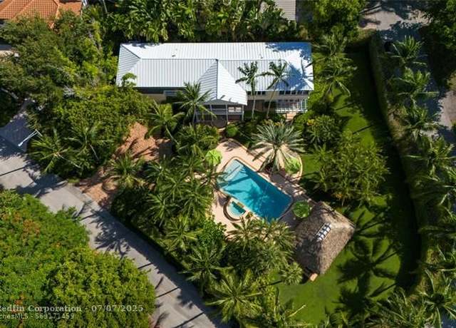 Property at 638 Middle River Dr, Fort Lauderdale, FL 33304, 5 beds, 3.5 baths