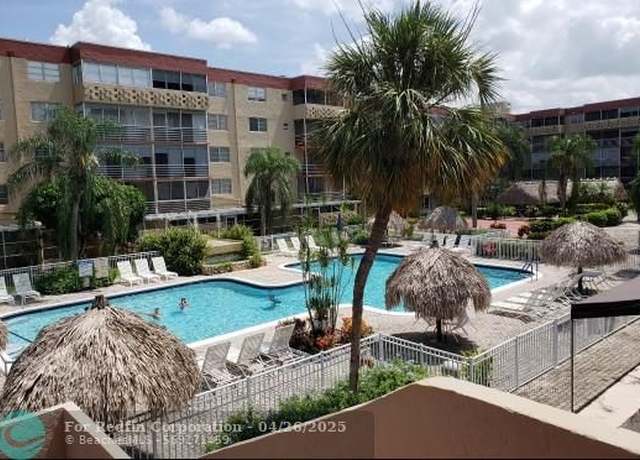 Property at 406 NW 68th Ave #319, Plantation, FL 33317, 1 bed, 1.5 baths