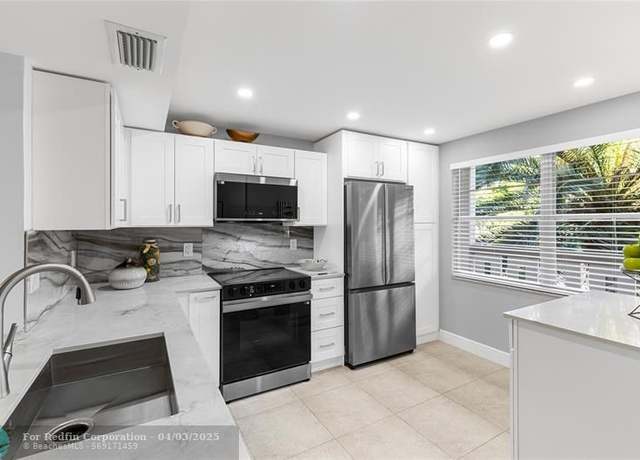 Property at 2102 Lucaya Bnd Unit K2, Coconut Creek, FL 33066, 2 beds, 2 baths