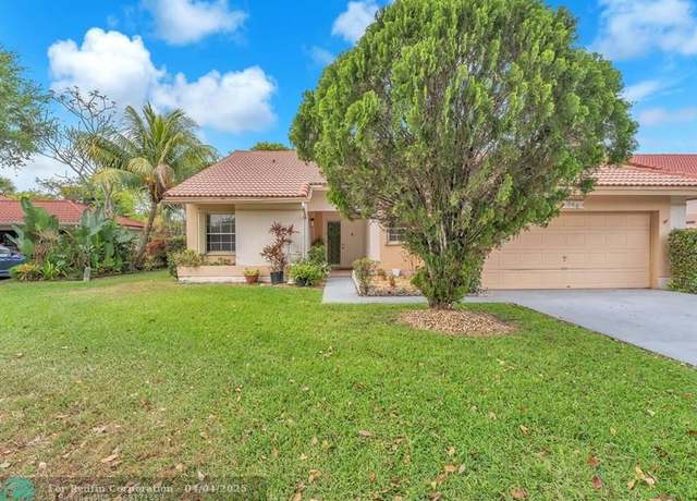 Property at 844 NW 104th Ln, Coral Springs, FL 33071, 3 beds, 2 baths