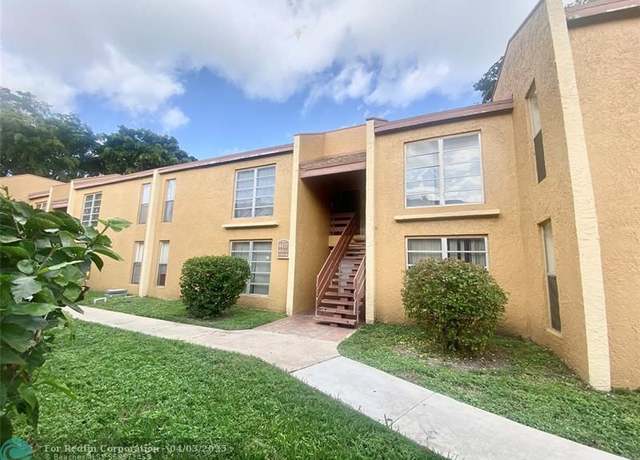 Property at 4455 Treehouse Ln Unit 15 B, Fort Lauderdale, FL 33319, 2 beds, 2 baths