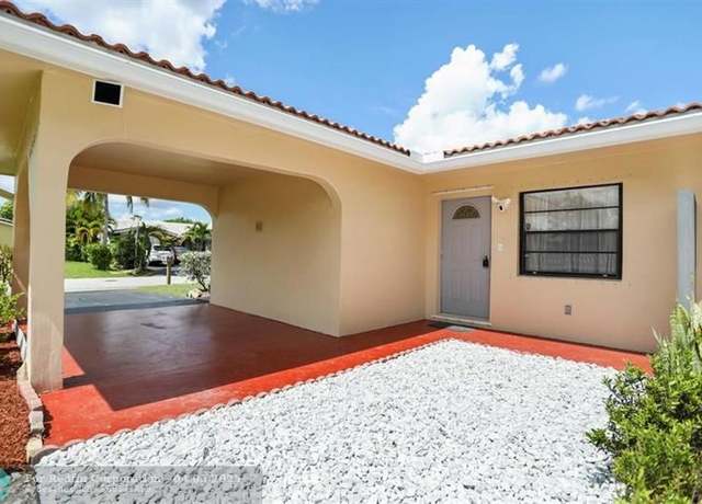 Property at 8291 NW 39 St, Coral Springs, FL 33065, 3 beds, 2 baths