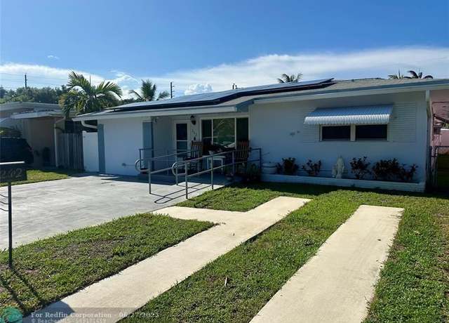 Property at 262 SW 8th St, Dania, FL 33004, 3 beds, 2 baths