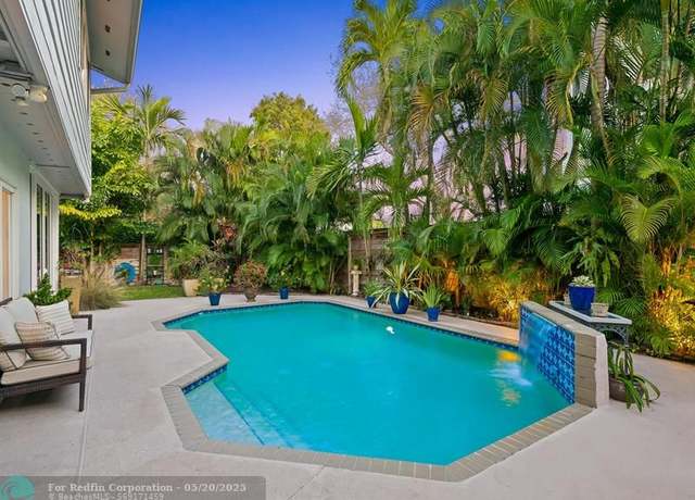 Property at 2608 NE 21st Ct, Fort Lauderdale, FL 33305, 4 beds, 4 baths