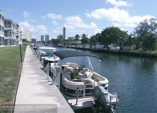 Property at 465 Paradise Isle Blvd #307, Hallandale, FL 33009, 2 beds, 2 baths
