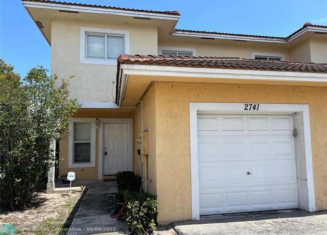 Property at 2741 NW 13th St #2741, Pompano Beach, FL 33069, 3 beds, 2.5 baths