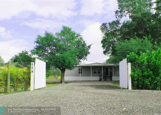 Property at 539 Montura Ave, FL 33440, 3 beds, 2 baths