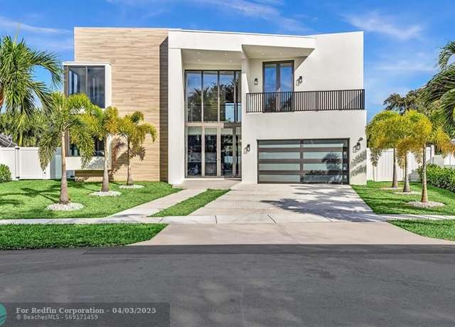 Property at 957 SW 12th St, Boca Raton, FL 33486, 5 beds, 6.5 baths