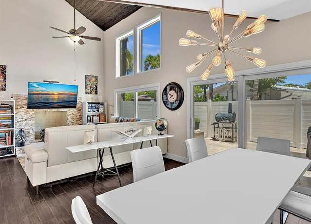 Property at 3432 NE 16th Ave, Oakland Park, FL 33334, 2 beds, 2 baths