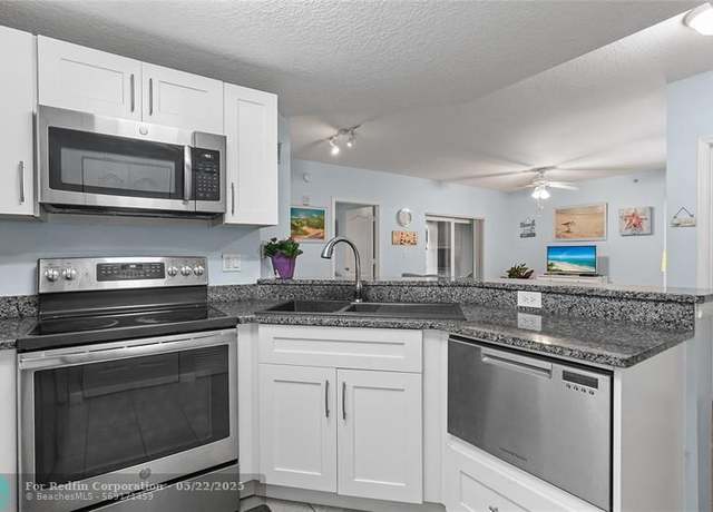 Property at 5095 Fairways Cir #102, Vero Beach, FL 32967, 3 beds, 2 baths