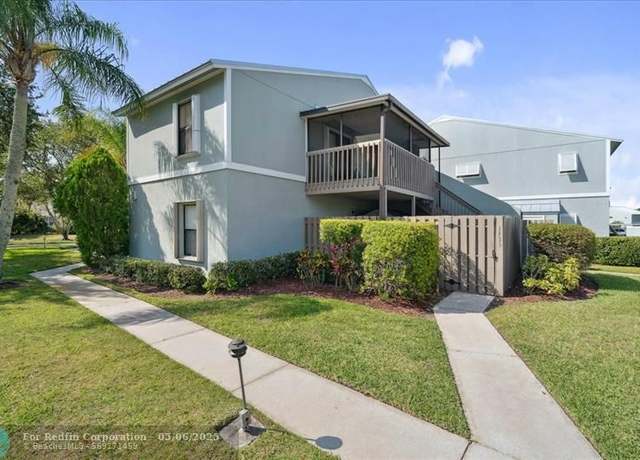 Property at 1133 Breezy Way Unit 8H, Sebastian, FL 32958, 2 beds, 2 baths