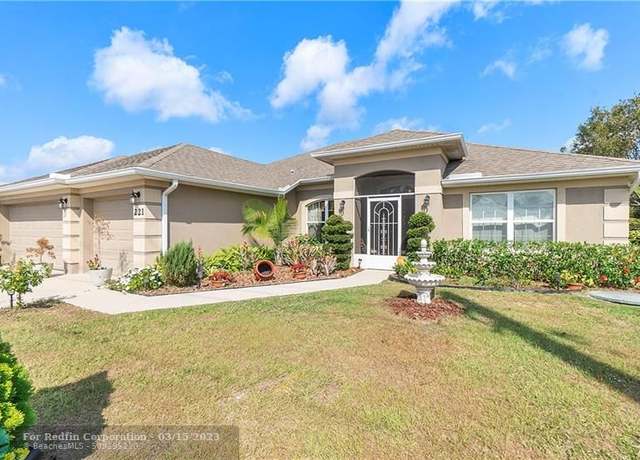 Property at 221 SW Kestor Dr, Port St. Lucie, FL 34953, 4 beds, 3 baths