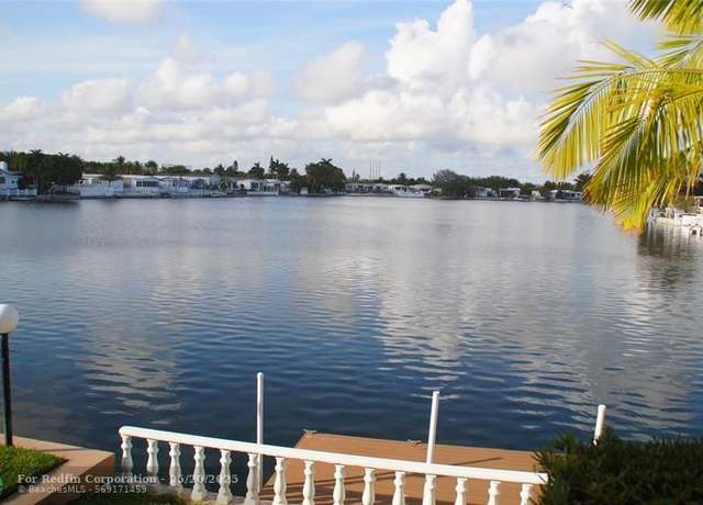 Property at 3117 SW 58th Pl, Fort Lauderdale, FL 33312, 3 beds, 2 baths