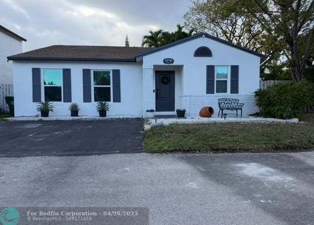 Property at 14740 N Beckley Sq, Davie, FL 33325, 3 beds, 2 baths