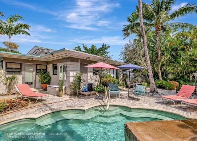 Property at 1401 NE 13th St, Fort Lauderdale, FL 33304, 4 beds, 2.5 baths