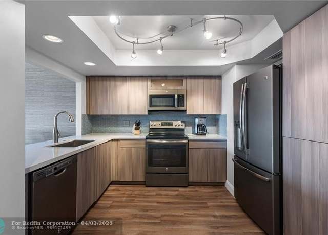 Property at 3000 E Sunrise Blvd Unit 16F, Fort Lauderdale, FL 33304, 2 beds, 2 baths