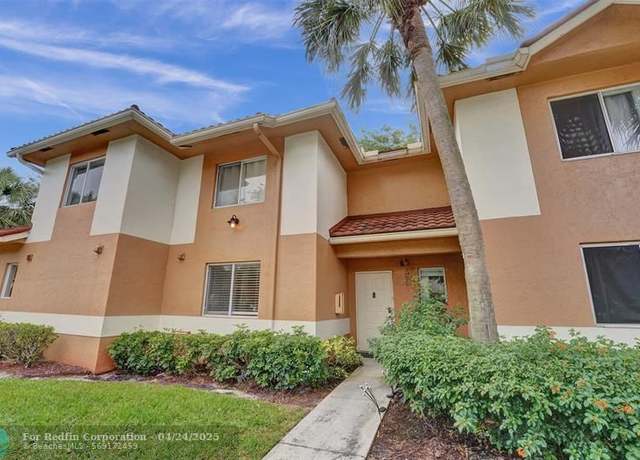 Property at 772 NW 91st Ter #772, Plantation, FL 33324, 3 beds, 2.5 baths