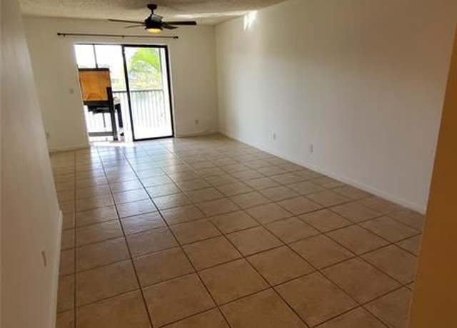 Property at 940 NW 106th Ter #203, Hollywood, FL 33026, 2 beds, 2 baths